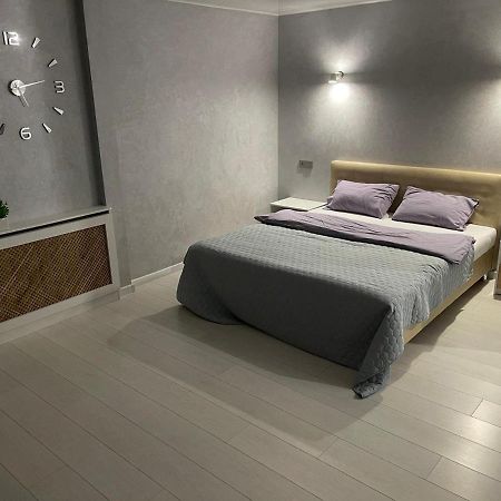 Apartcenter Люкс В Центре Гагарина Автовокзал Krivoy Rog Bagian luar foto